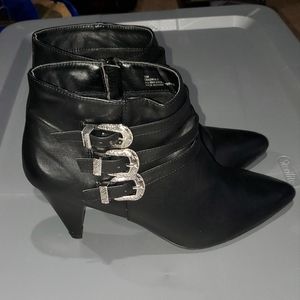 Ankle boots